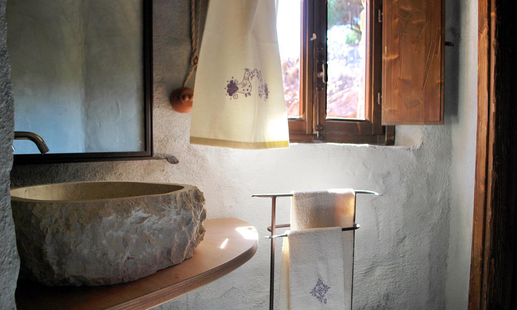 Essenza Sardegna Hotel Torpè Kamer foto