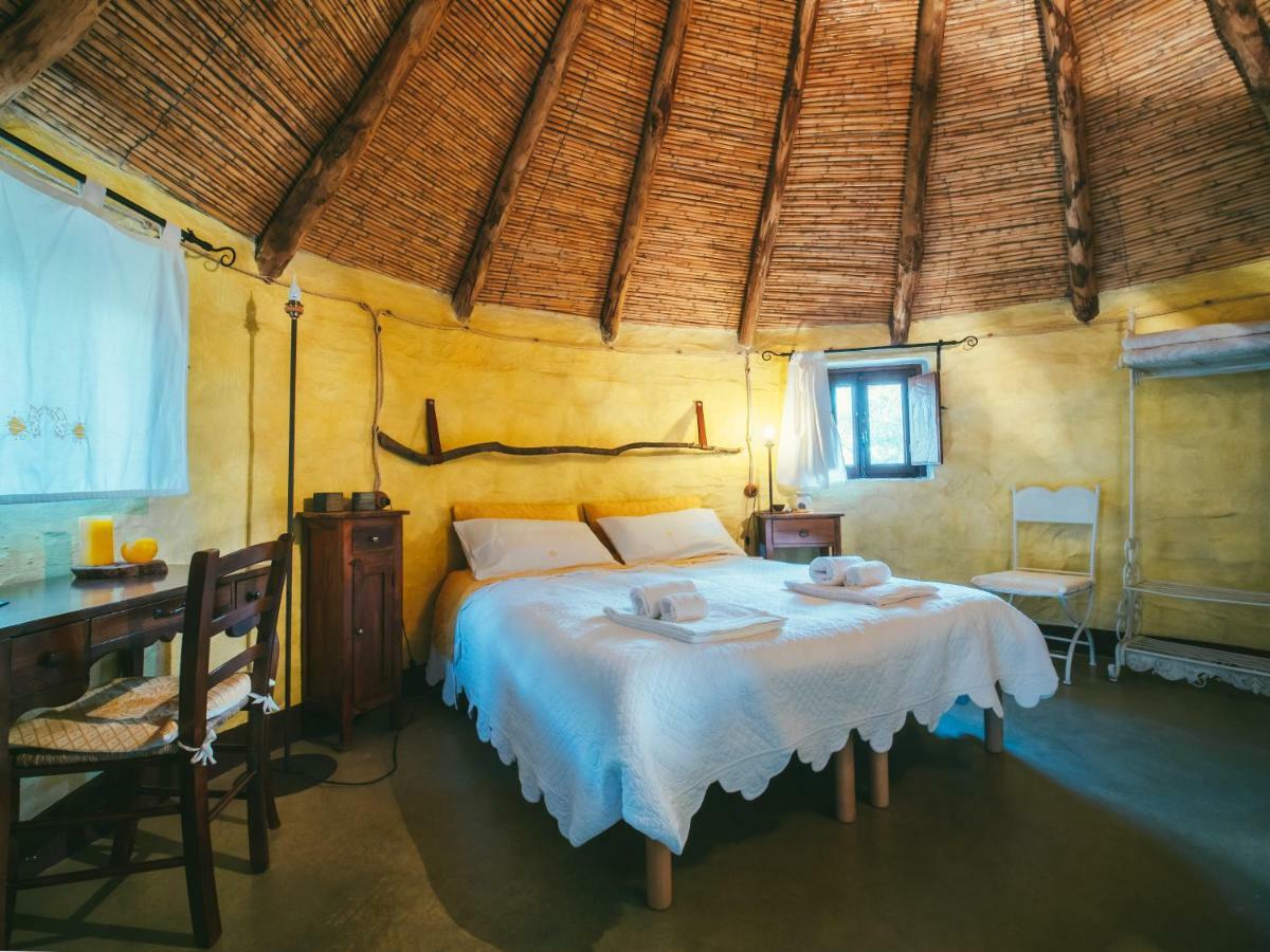 Essenza Sardegna Hotel Torpè Buitenkant foto